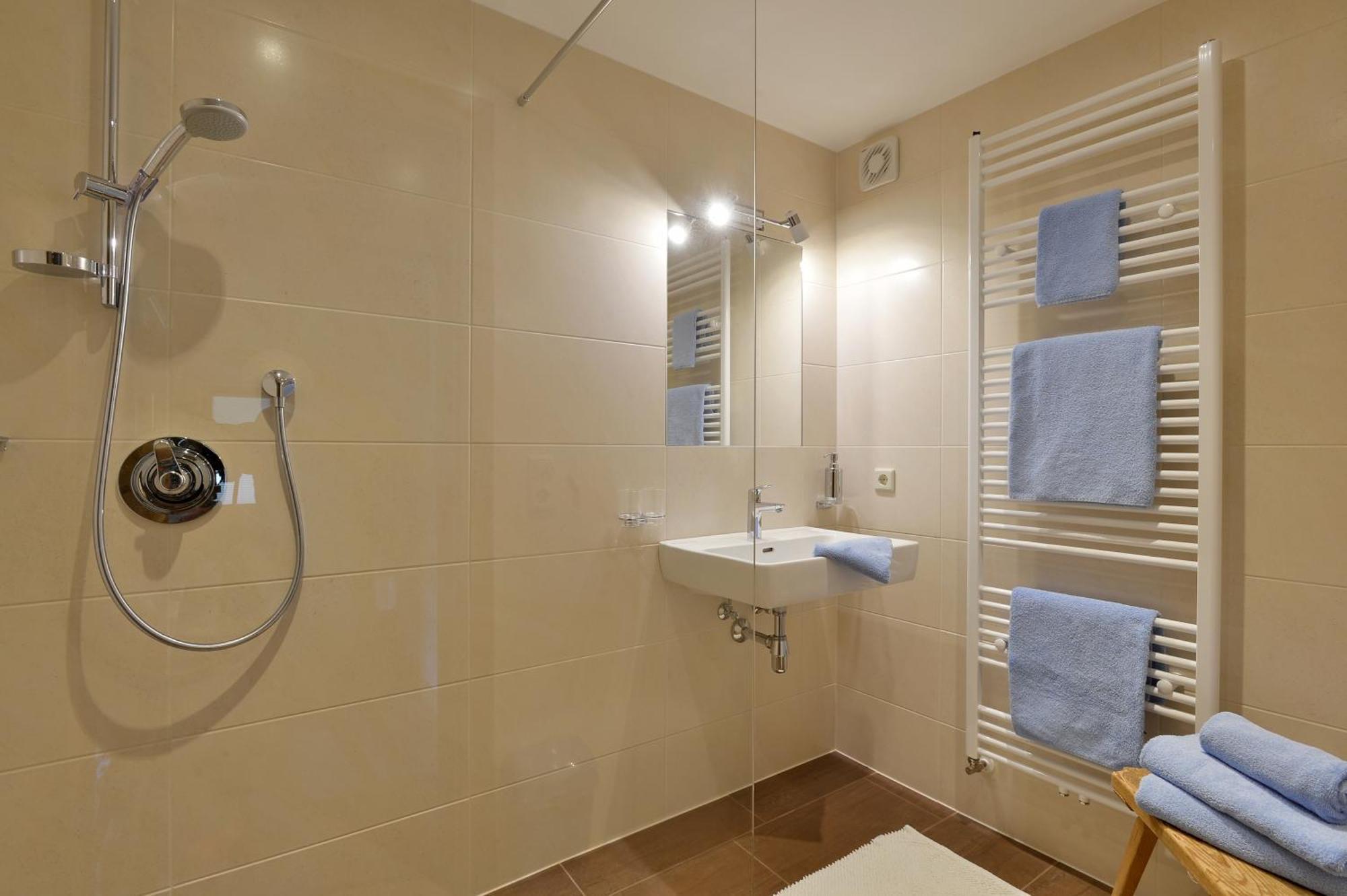 Kashuette Apartment *